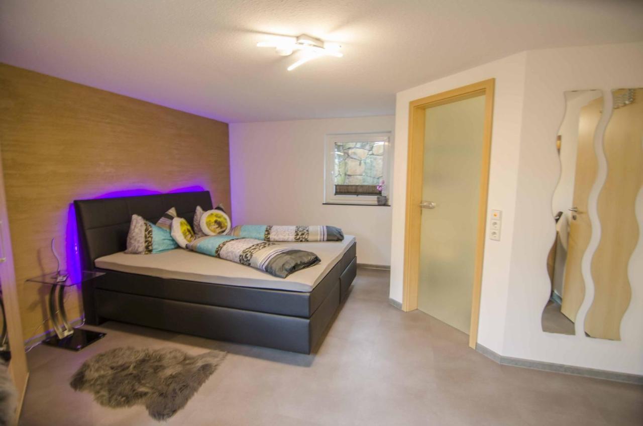 Haus Bienen Bed & Breakfast Иринген Екстериор снимка